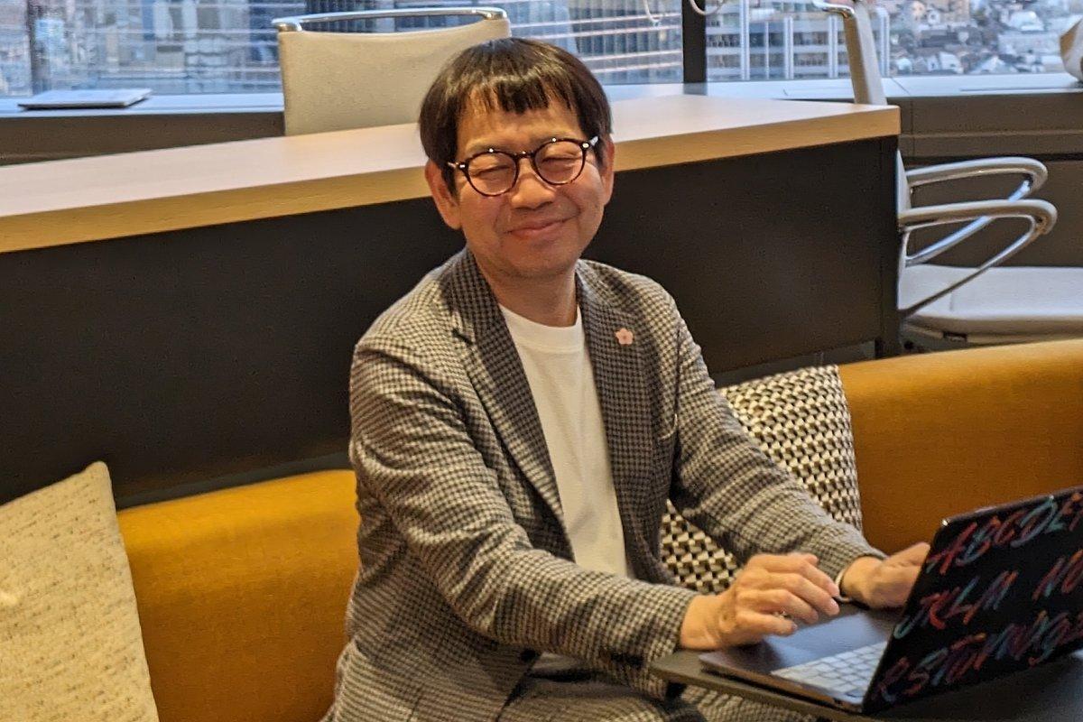 Takashi Iwamoto, d'Adobe